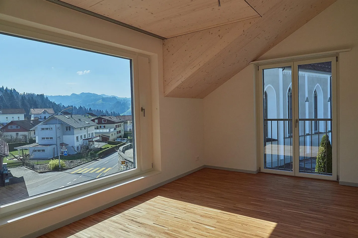 Vivere in modo paradisiaco e idilliaco in uno standard di proprietà - Foto 10 di 14