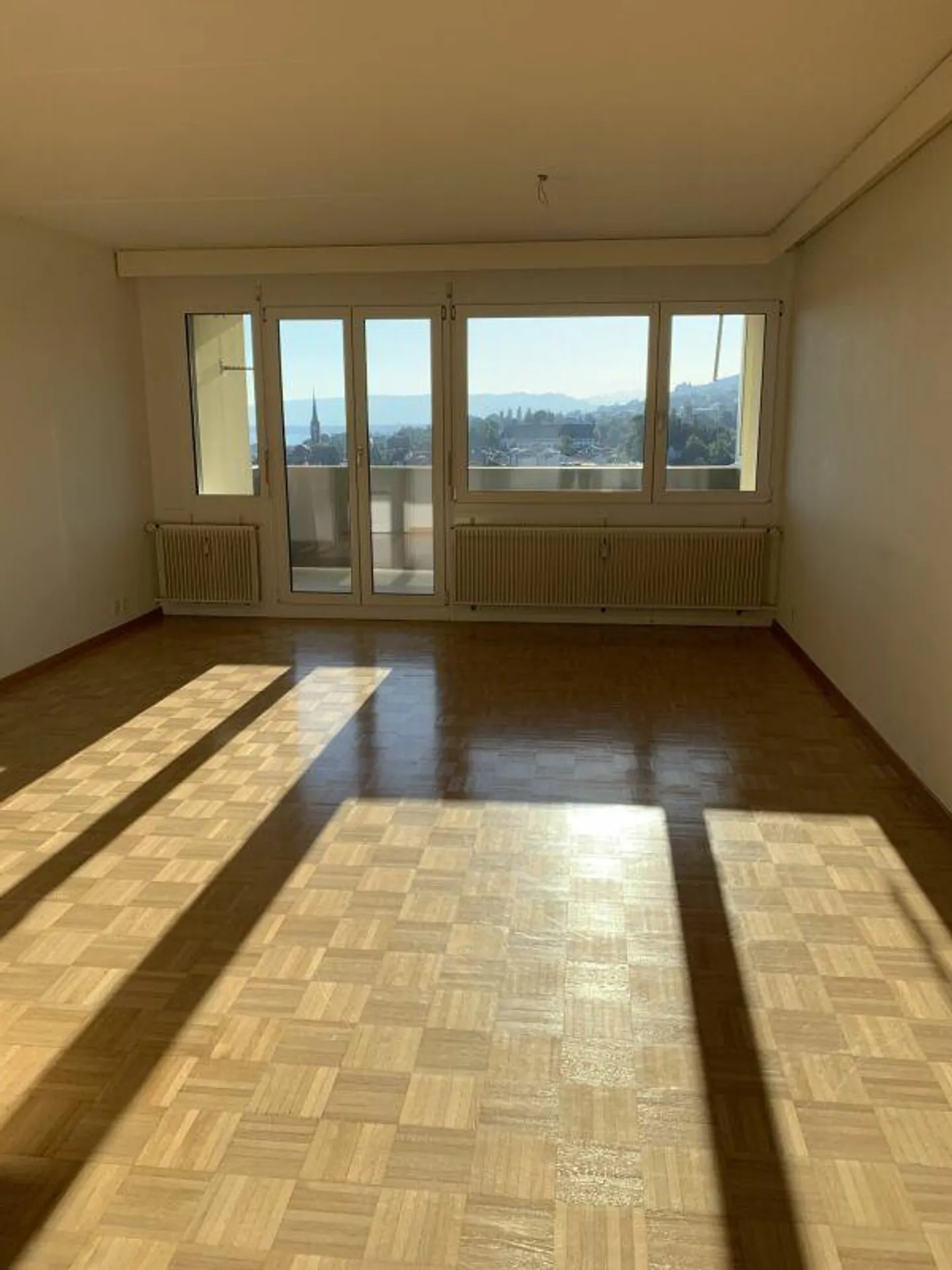 Your new favorite moment: Sunrise at Lake Constance - directly from ... - Photo 2 of 11