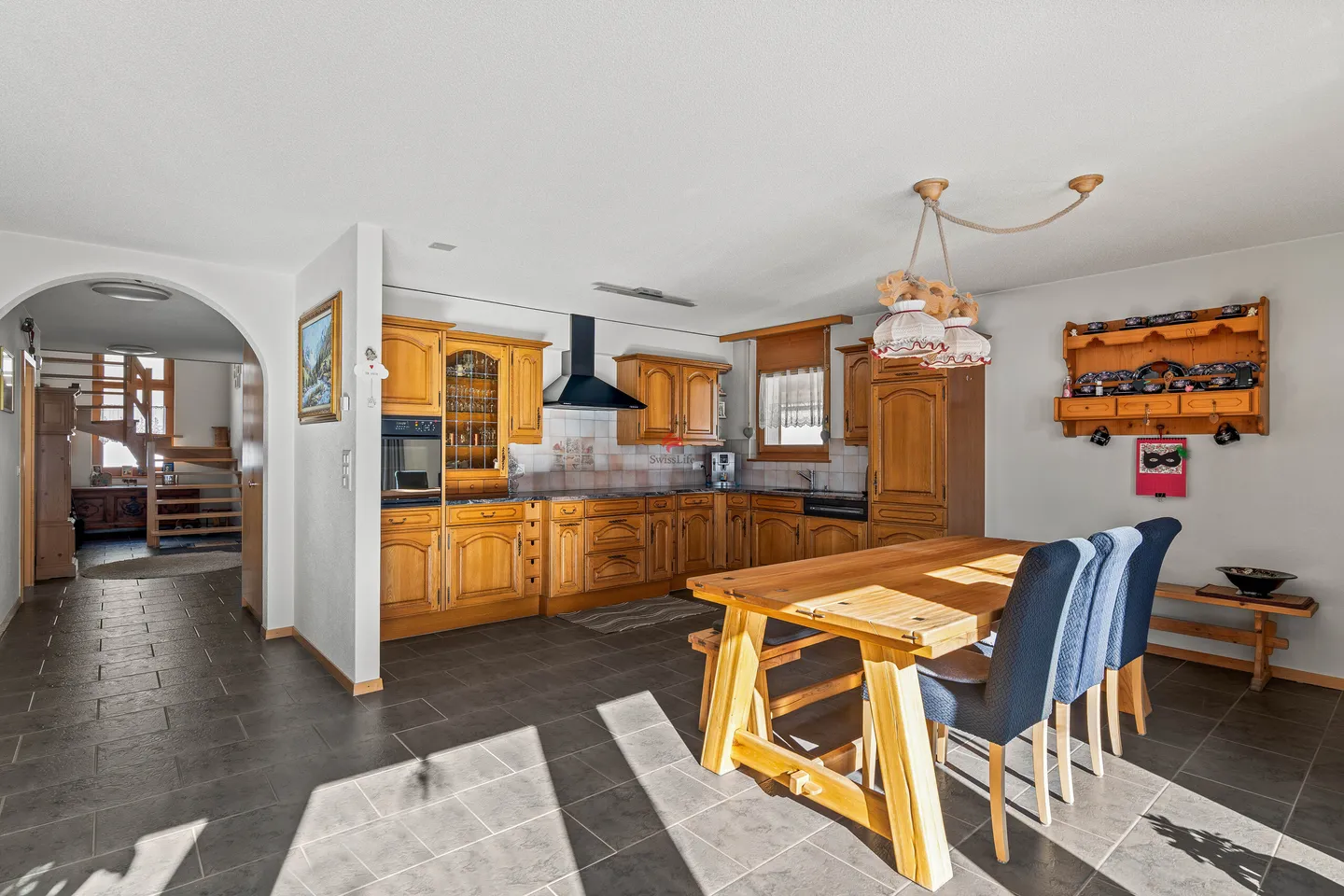 Spacious Family Apartment with Views - Photo 1 of 4