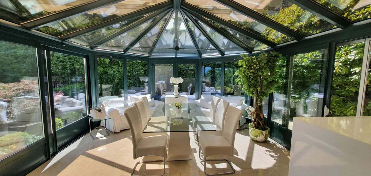 Opportunità unica! Progetto immobiliare abbandonato dal comune - Foto 2 di 11