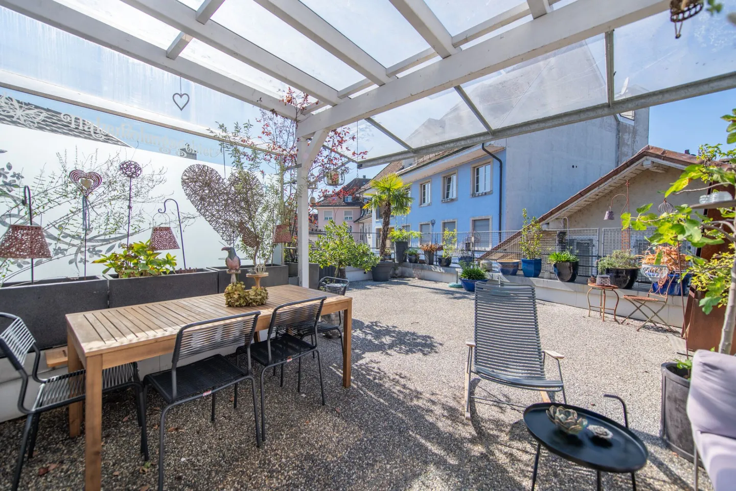 Fascino dell'edificio storico e terrazza di 47 m²: appartamento duplex esclusivo sopra i tetti di Solothurn - Foto 16 di 22