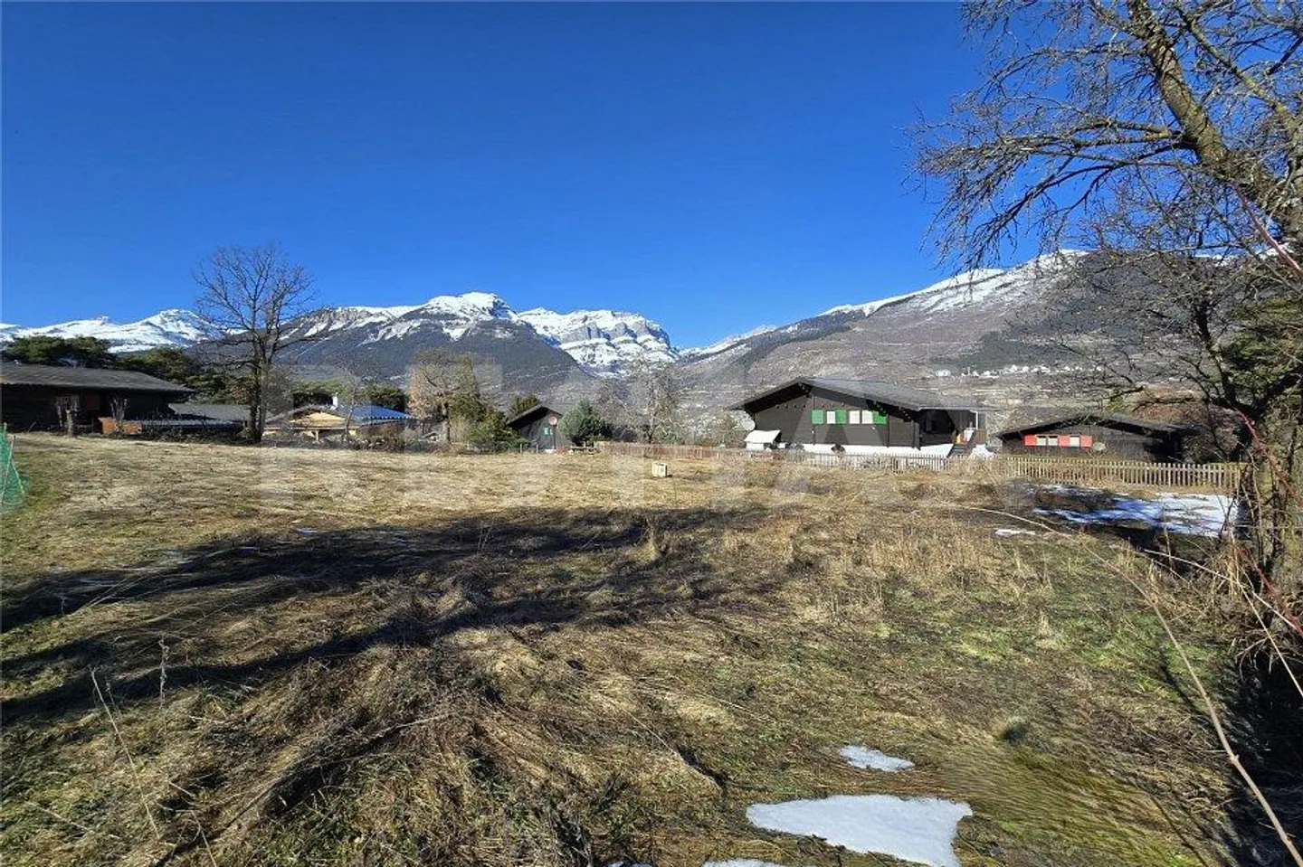 Large building plot - approved project available - Photo 8 of 10