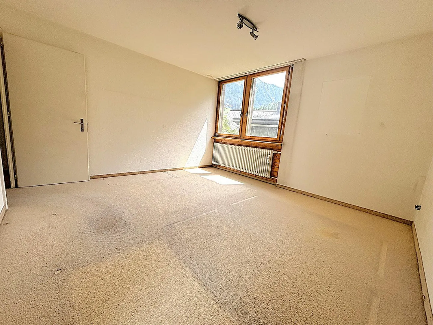 Charmante 4.5-Zimmer-Duplex-Ferienwohnung mit traumhafter Bergsicht - Photo 6 of 17