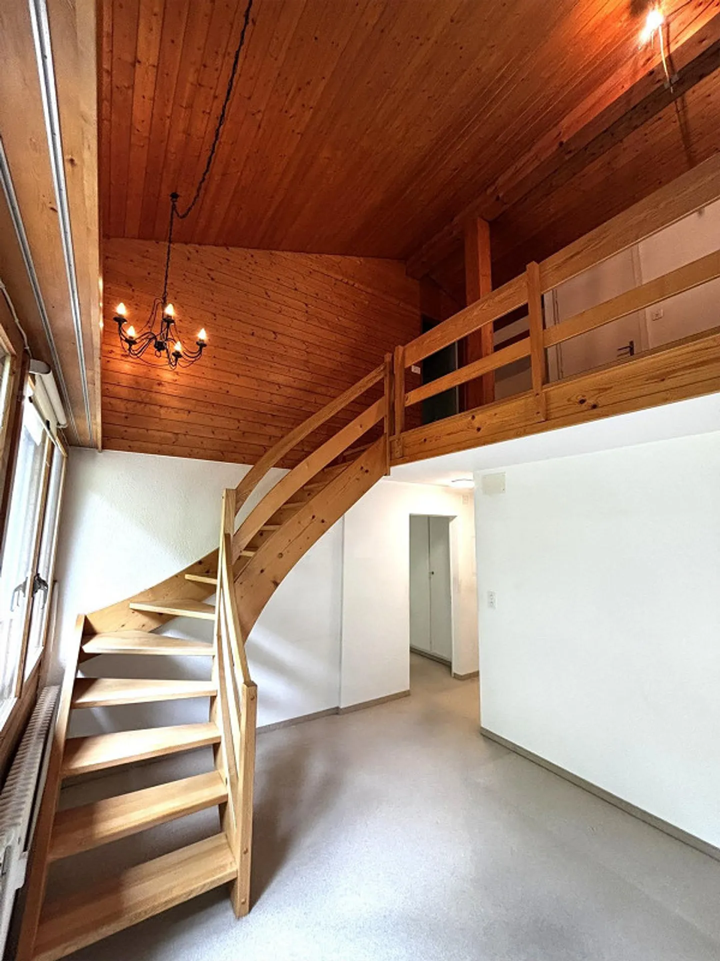 Charmante 4.5-Zimmer-Duplex-Ferienwohnung mit traumhafter Bergsicht - Photo 9 of 17