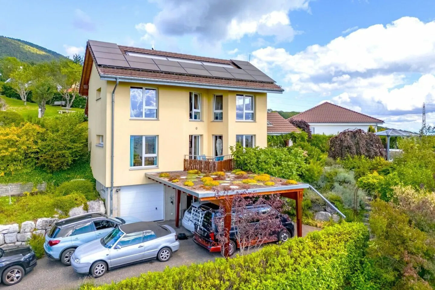 Magnifique villa avec vue sur le lac de Neuchâtel à 7 minutes de Grandson - Photo 1 sur 16