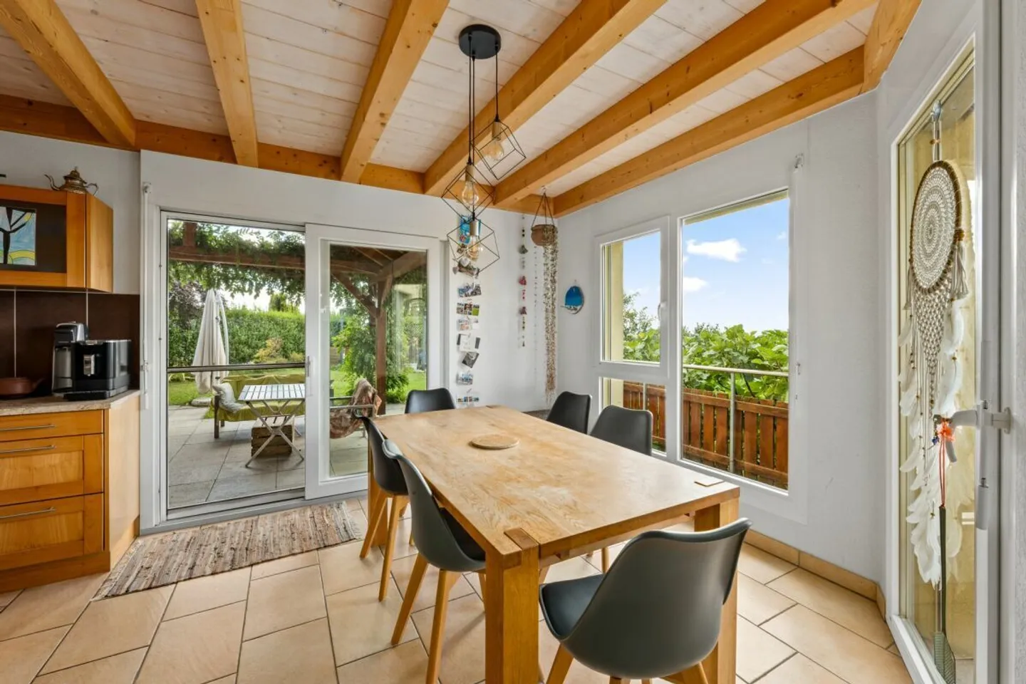 Magnifique villa avec vue sur le lac de Neuchâtel à 7 minutes de Grandson - Photo 5 sur 16