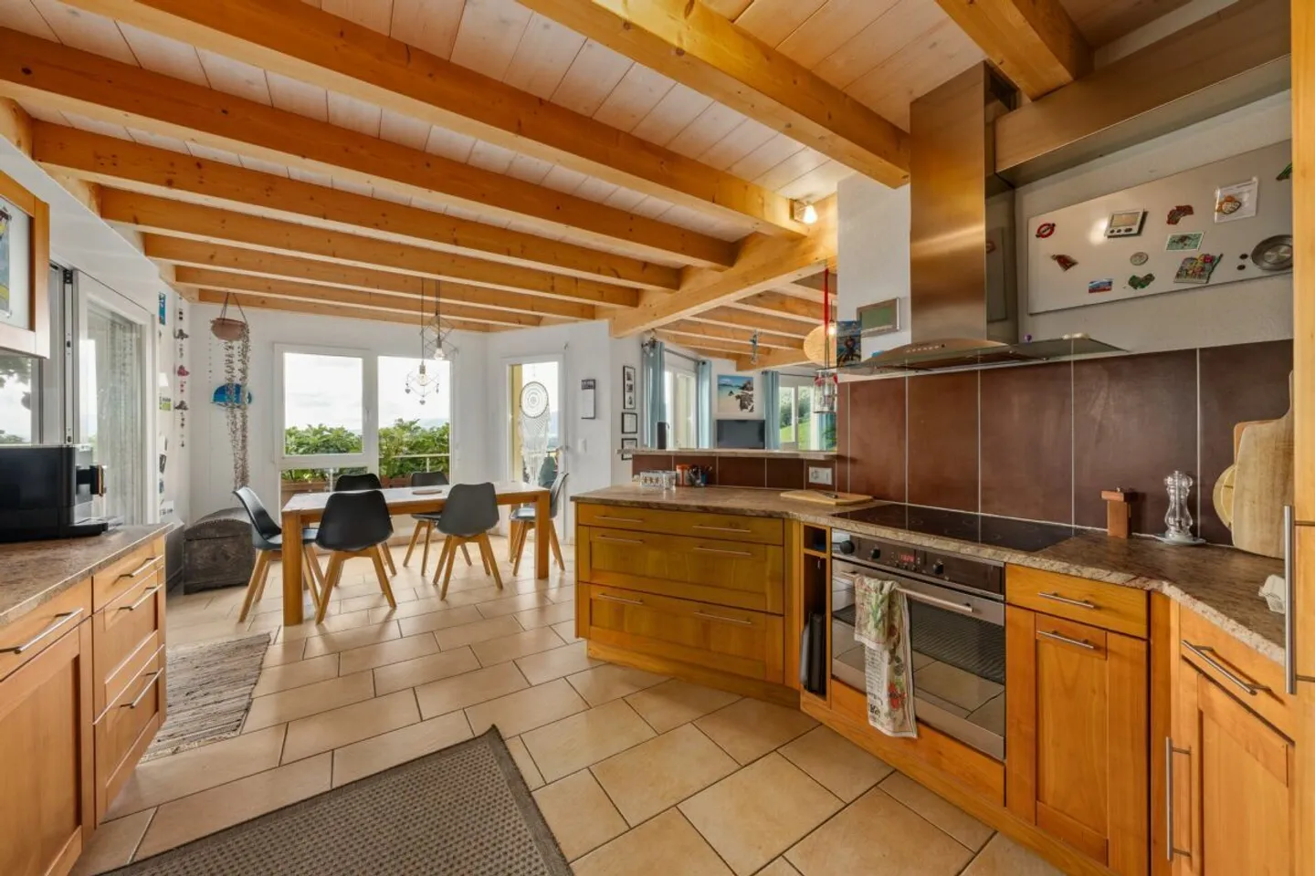 Magnifique villa avec vue sur le lac de Neuchâtel à 7 minutes de Grandson - Photo 6 sur 16