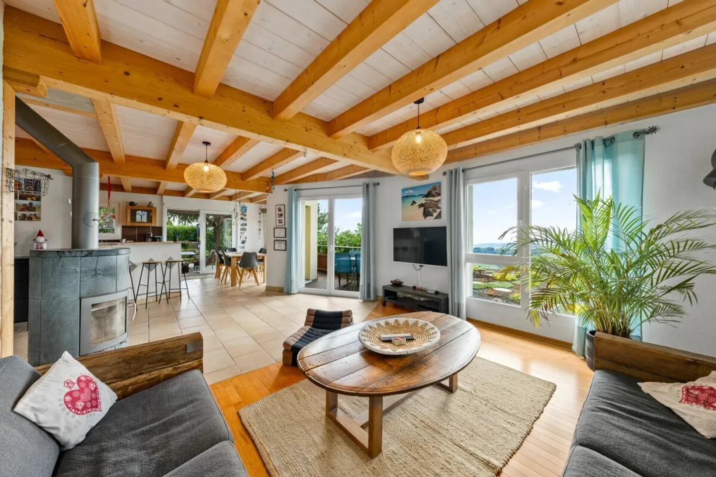 Magnifique villa avec vue sur le lac de Neuchâtel à 7 minutes de Grandson - Photo 3 sur 16