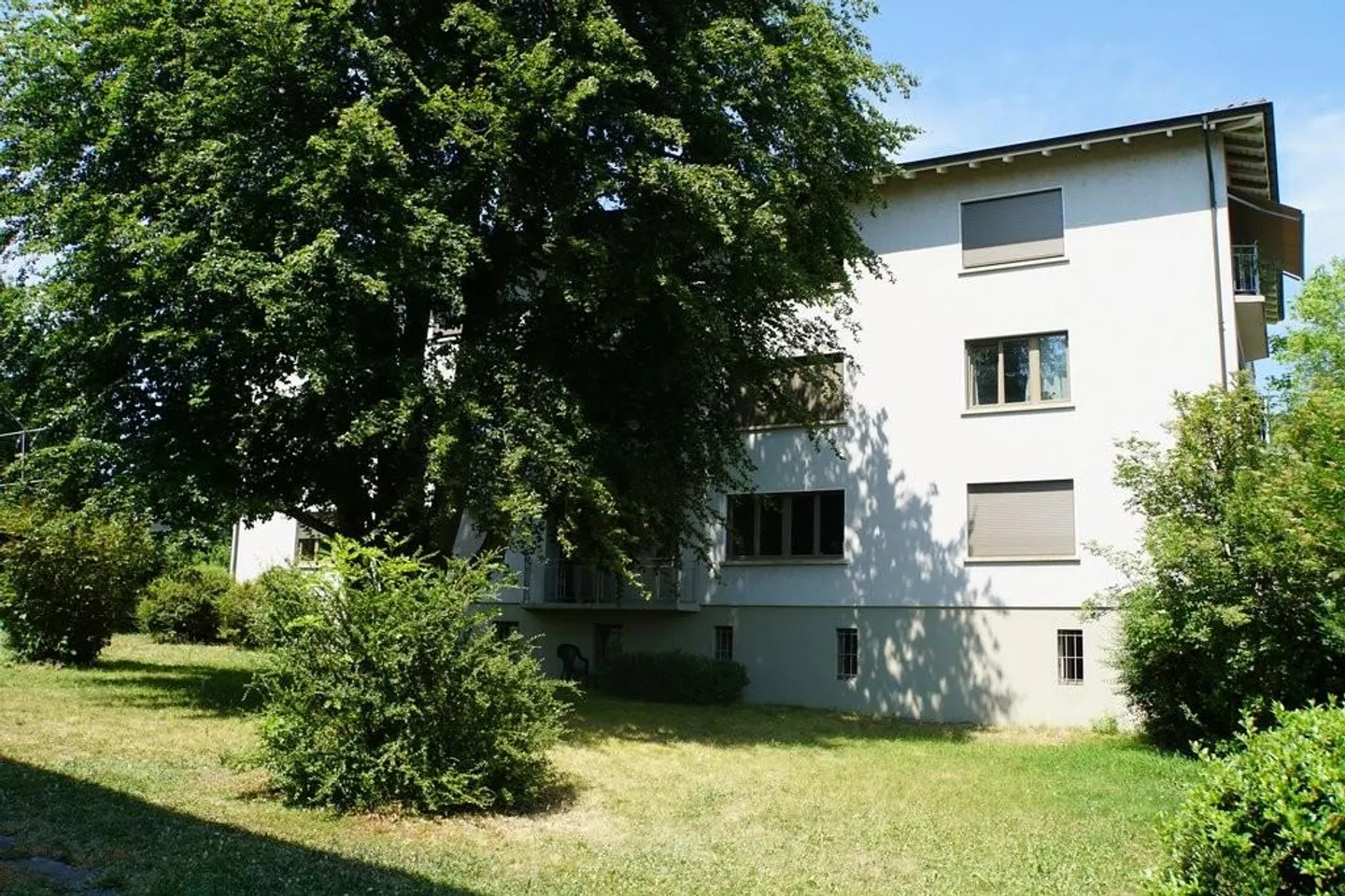 Appartement lumineux de 3 pièces à Münchestein - Photo 3 sur 8