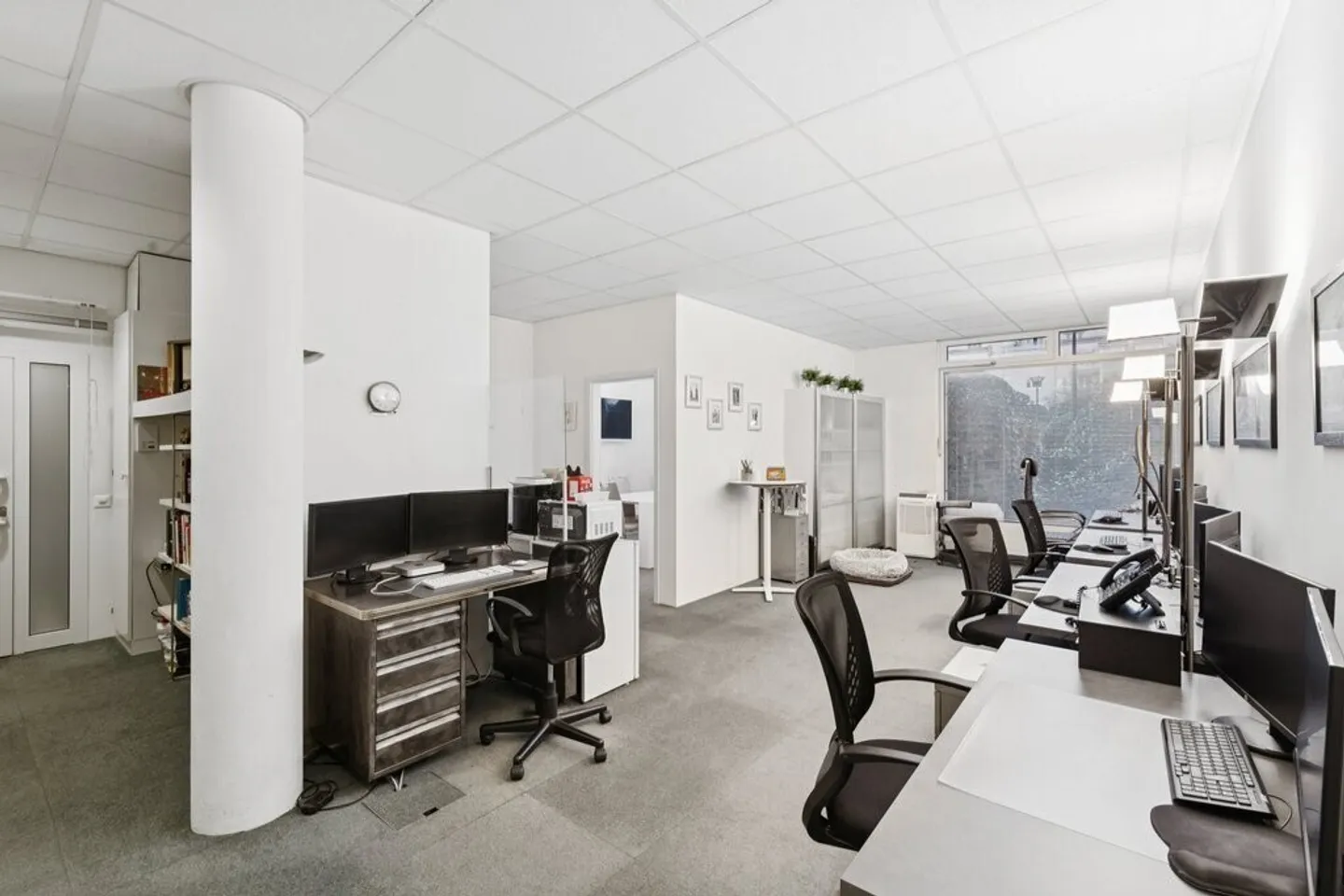 Ufficio Luminoso in Edificio Misto - Foto 8 di 11