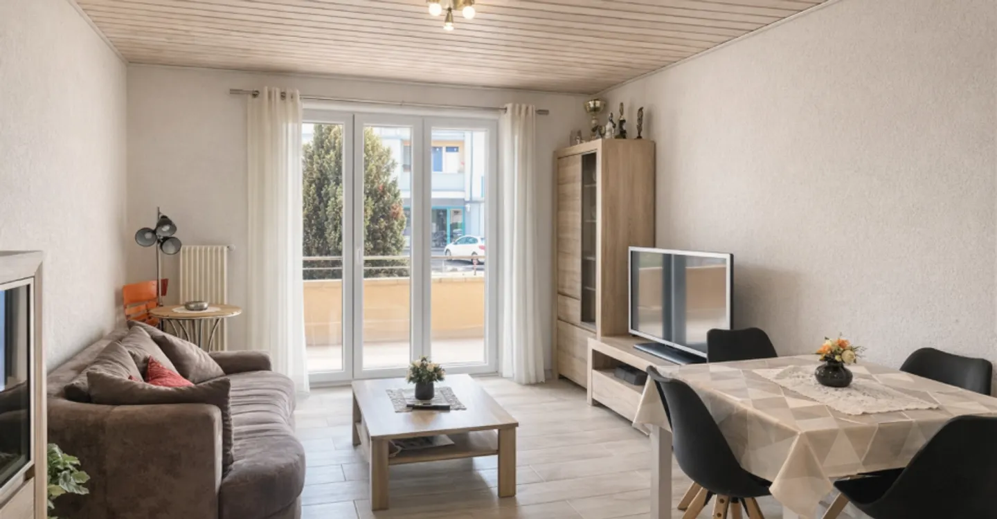Gewerbefläche und 2,5-Zimmer-Wohnung - Foto 8 von 12