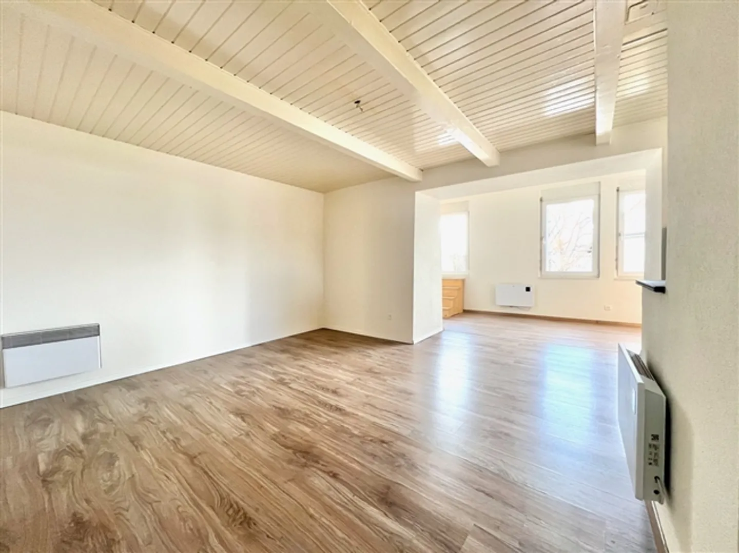 Appartamento atipico di 2,5 stanze con grande terrazza - Foto 2 di 9