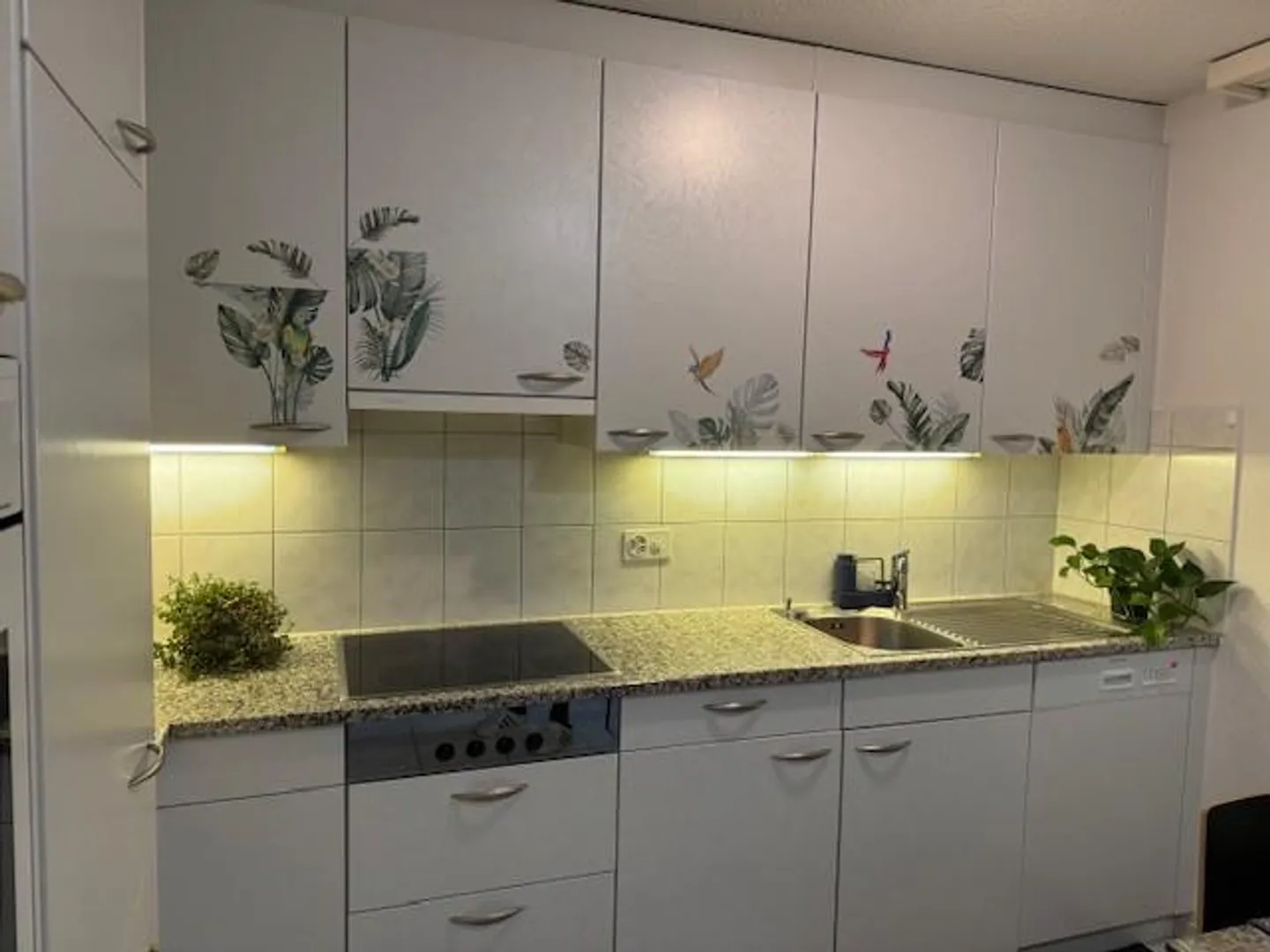 Appartamento 4.5 locali, situato in posizione centrale, luminoso, layout spazioso - Foto 9 di 11