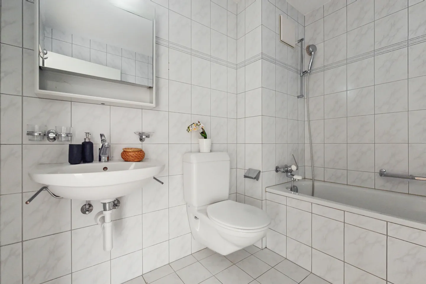 Idyllische Wohnung am Fluss - Nachmieter:in per 01.12.2026 gesucht! - Foto 5 di 6