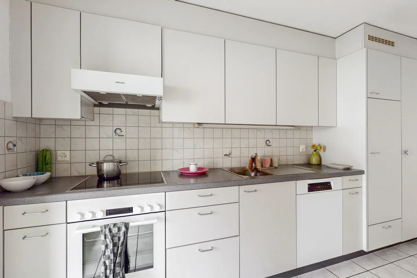 Idyllische Wohnung am Fluss - Nachmieter:in per 01.12.2026 gesucht! - Foto 2 di 6