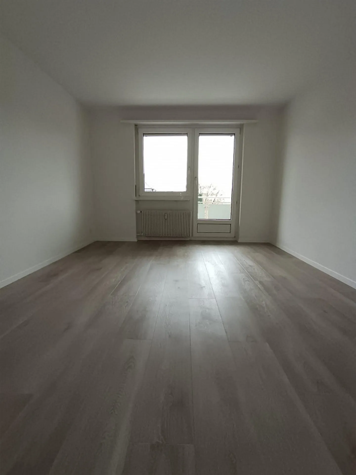 Appartement 4 pièces abordable - Photo 3 sur 13