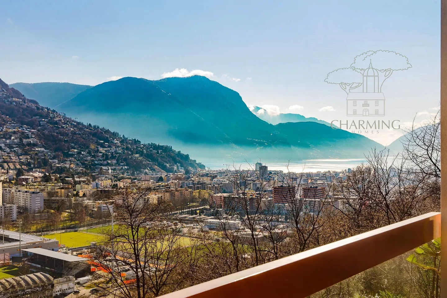 Attico con Vista Panoramica - Foto 1 di 13