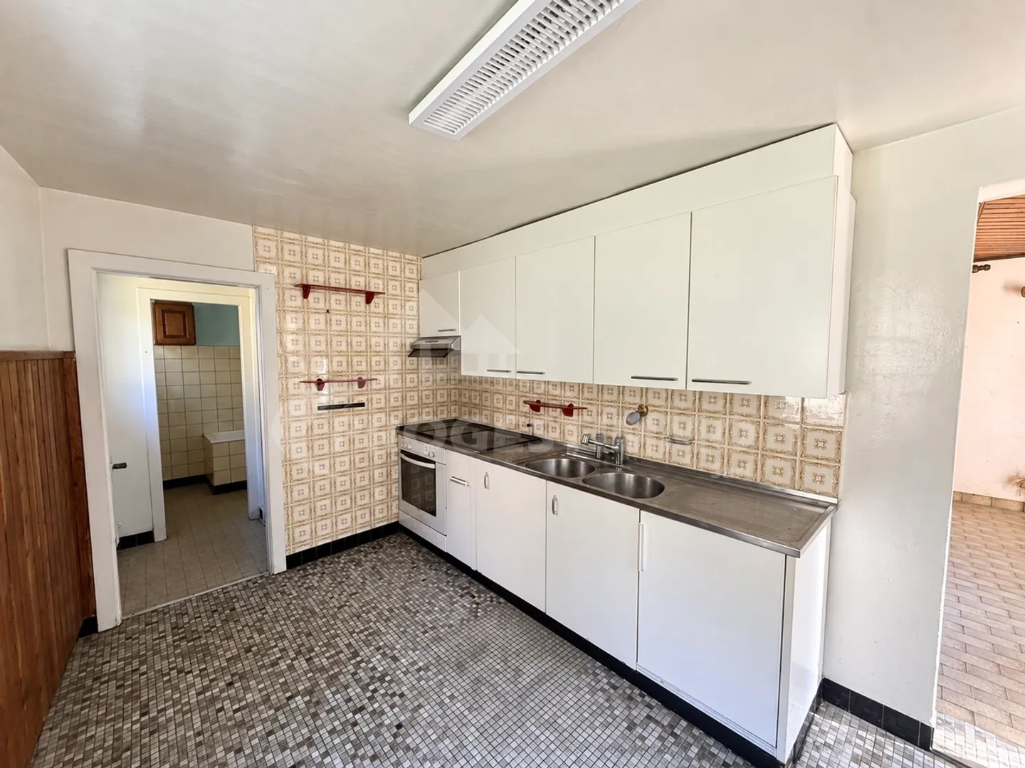 CASA CON 2 APPARTAMENTI DA RISTRUTTURARE - Foto 7 di 13
