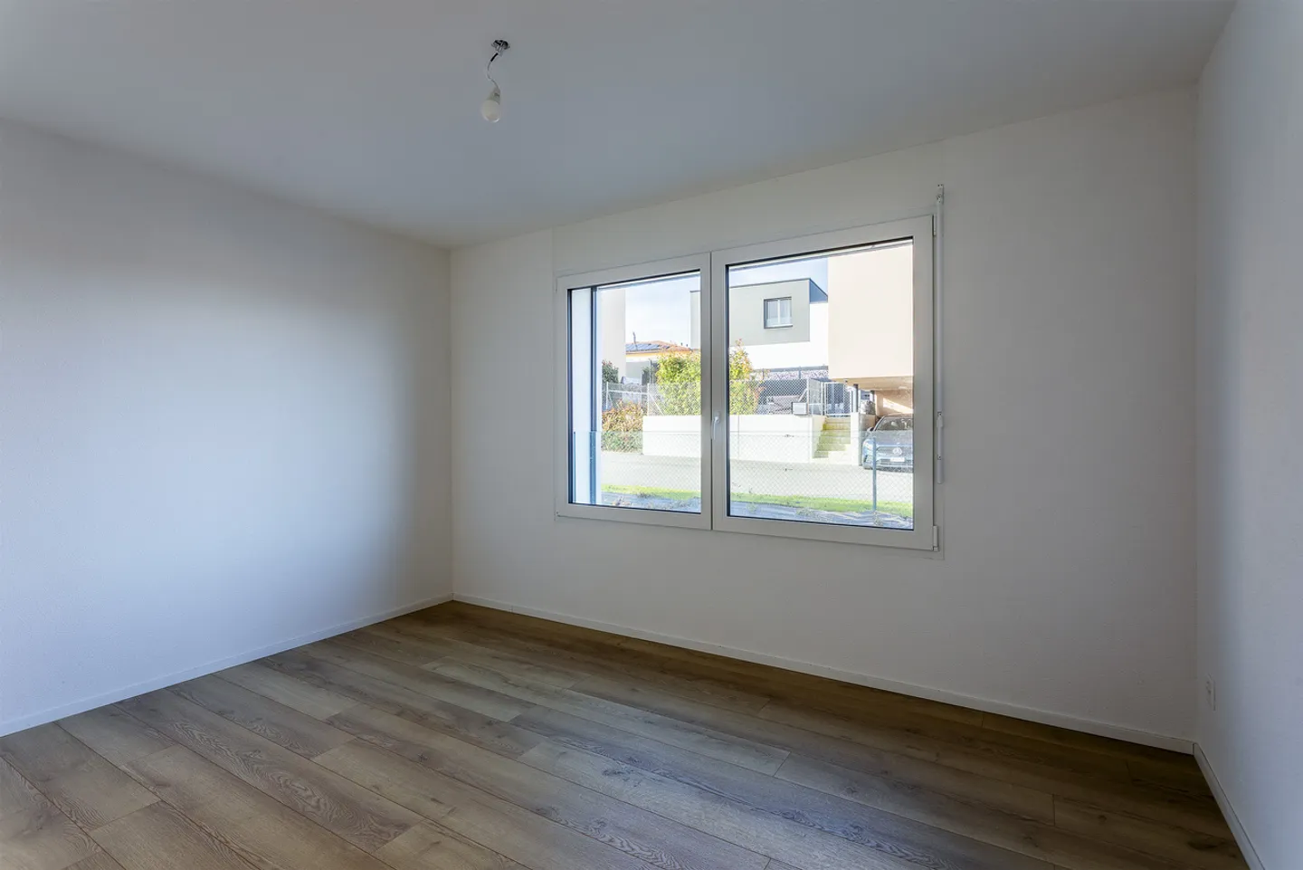 Neues 4,5-Zimmer-Apartment mit Parkplatz - Foto 4 von 13