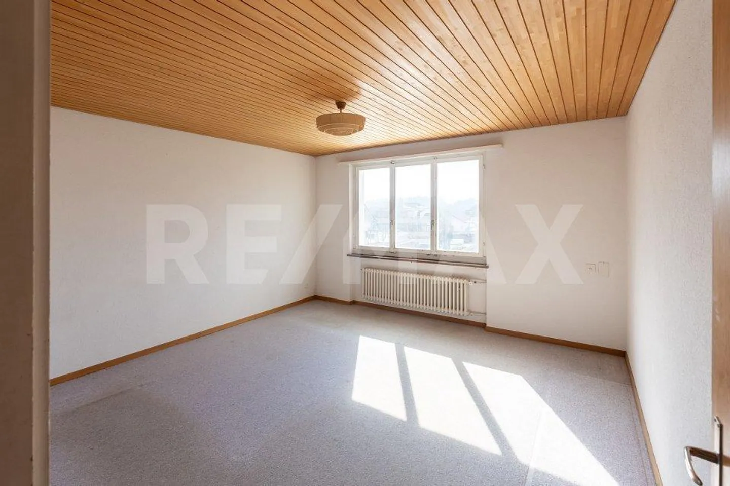 Charming House at Büechliberg - Photo 5 of 11