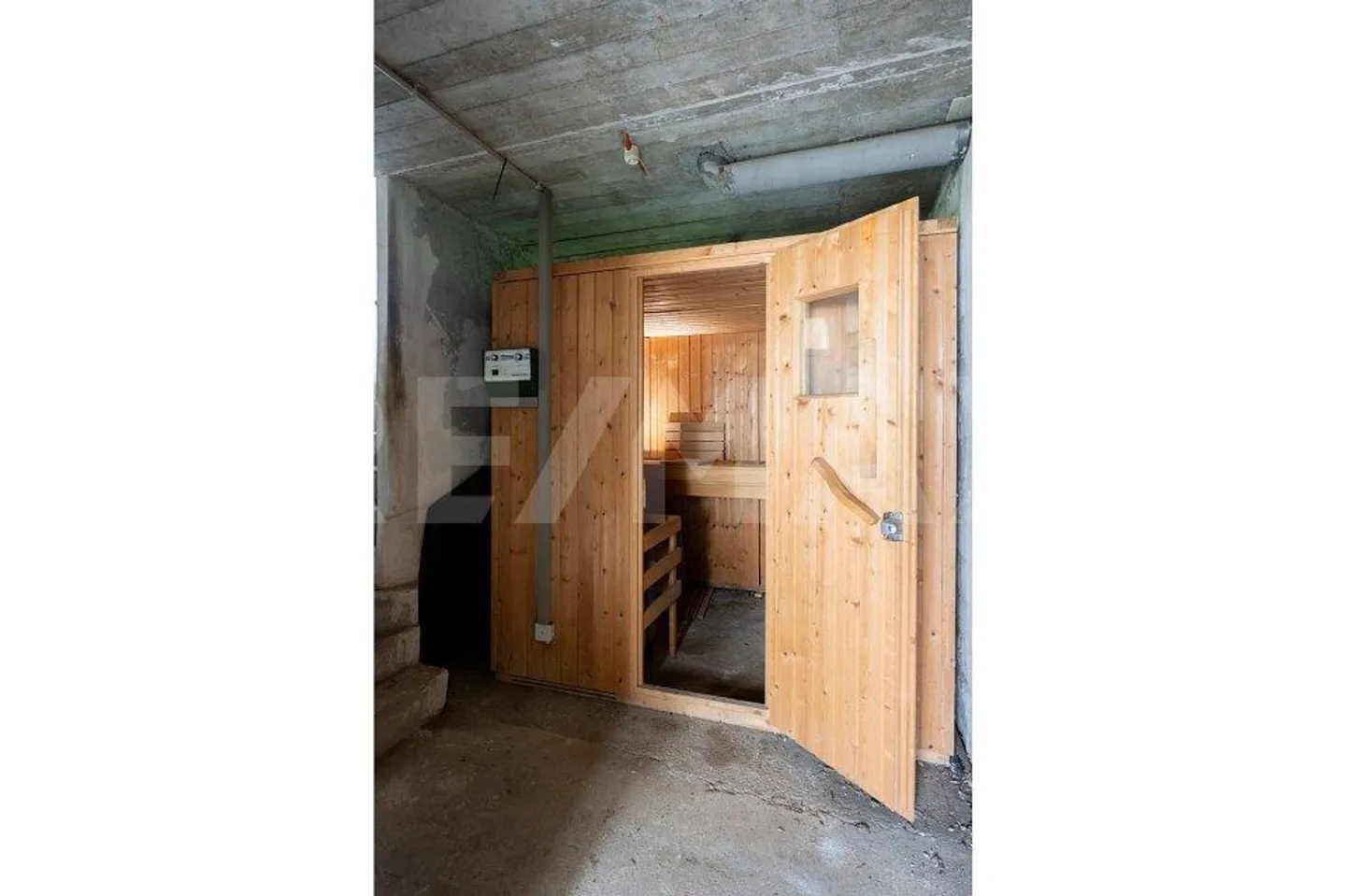 Charming House at Büechliberg - Photo 9 of 11