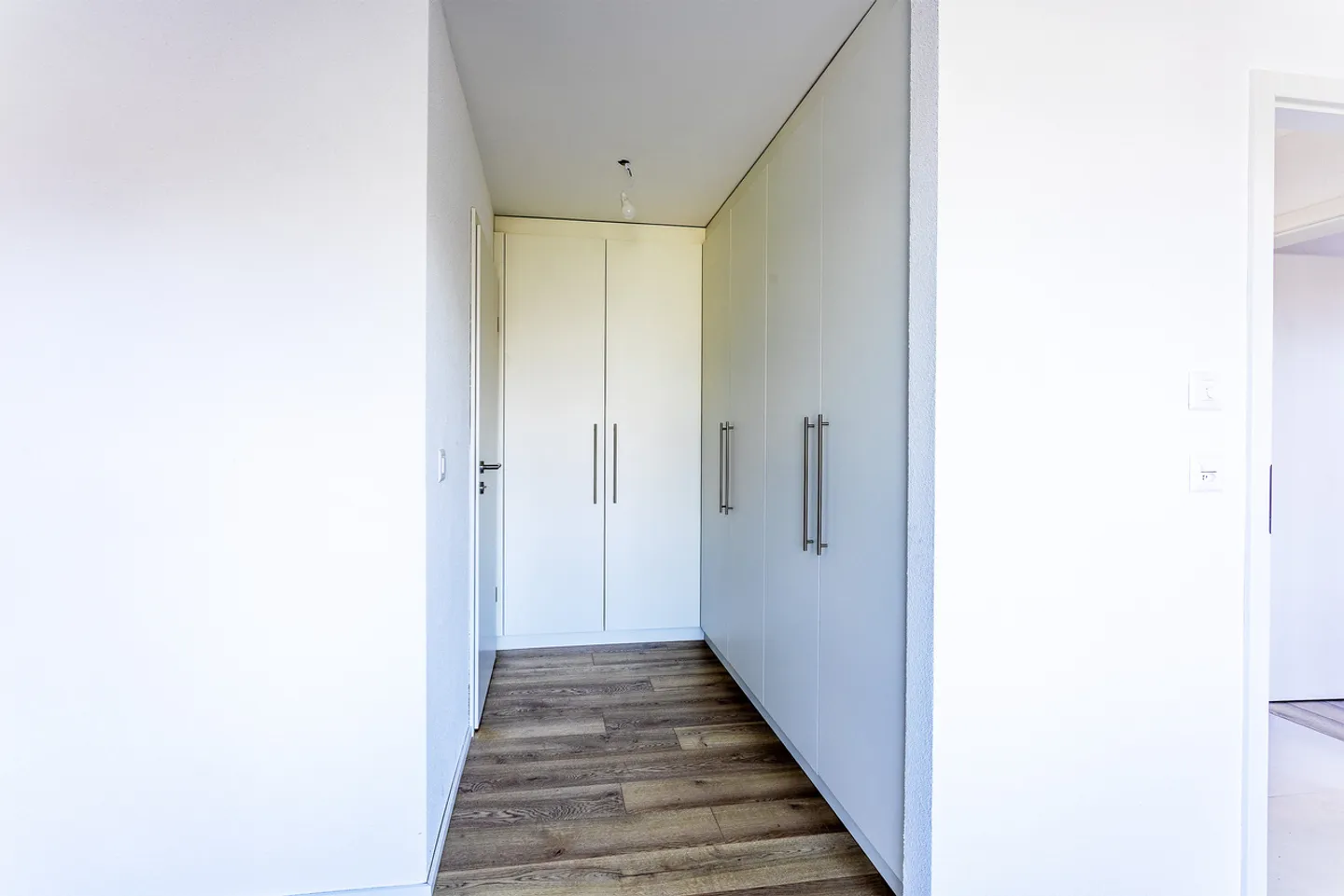 Neues 4,5-Zimmer-Apartment mit Parkplatz - Foto 7 von 13