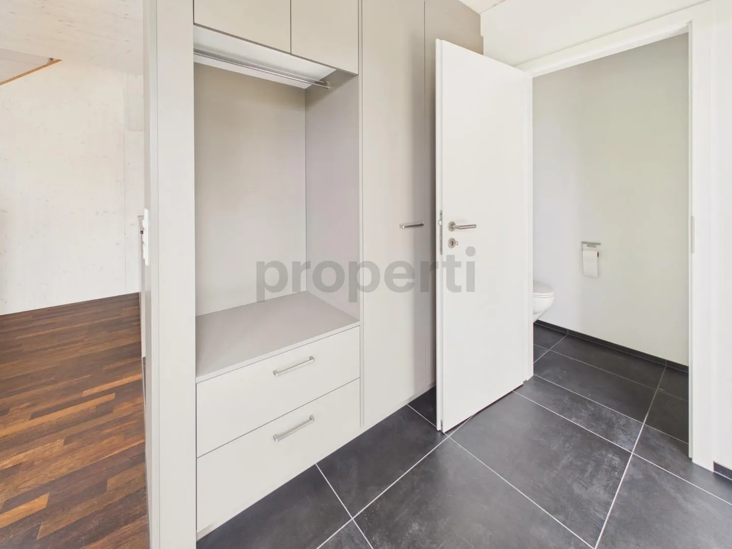Stilvolles Neubau-Einfamilienhaus in nachhaltiger Holzbauweise mit ... - Foto 10 di 13