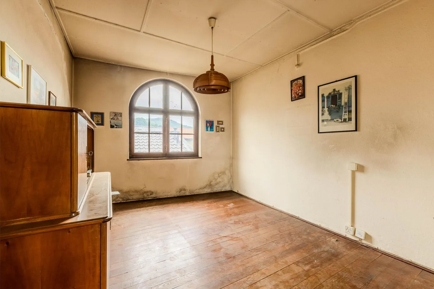 GELEGENHEIT-HAUS DES NUCLEUS 7.5 ZIMMER ZU RENOVIEREN IN LIGORNETTO - Foto 4 von 9