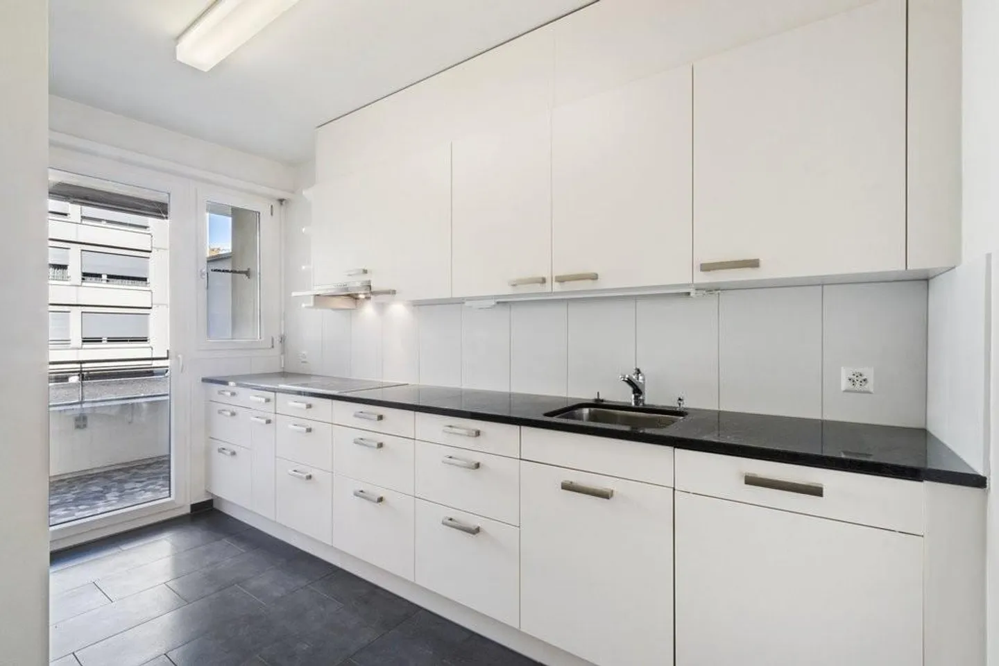 Ideal for Students - City-Close Home in the Popular Gellert Quarter - Photo 2 of 5