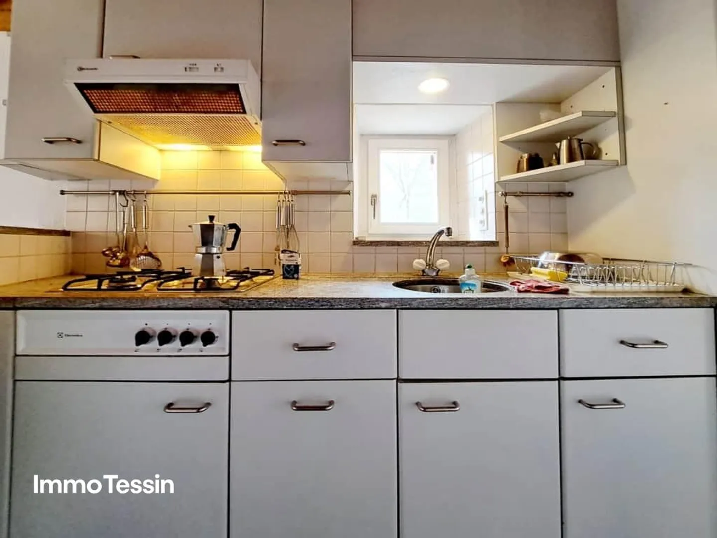 OPPORTUNITÀ: Assoluto Gioiello Rustico in una Posizione Bellissima nel Mezzo di... - Foto 8 di 13