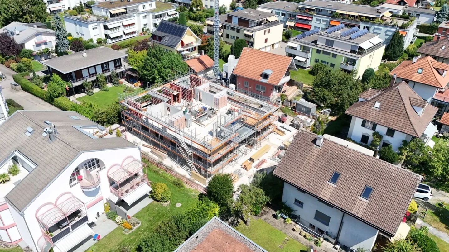 Gioiello di nuova costruzione al Postgässli: 3.5 stanze al piano terra con giardino n. 1 - Foto 3 di 14