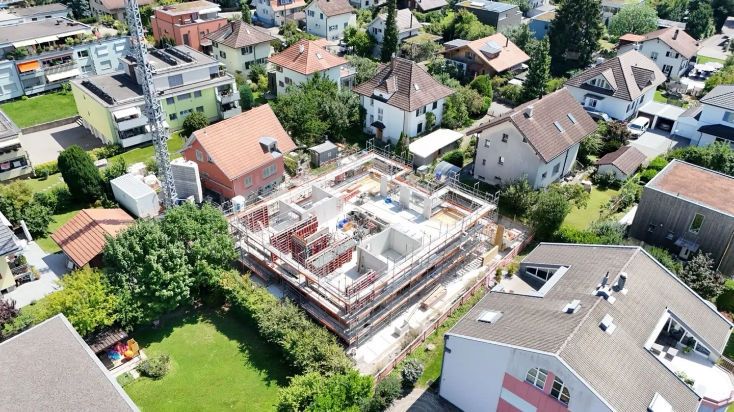 Gioiello di nuova costruzione al Postgässli: 3.5 stanze al piano terra con giardino n. 1 - Foto 4 di 14