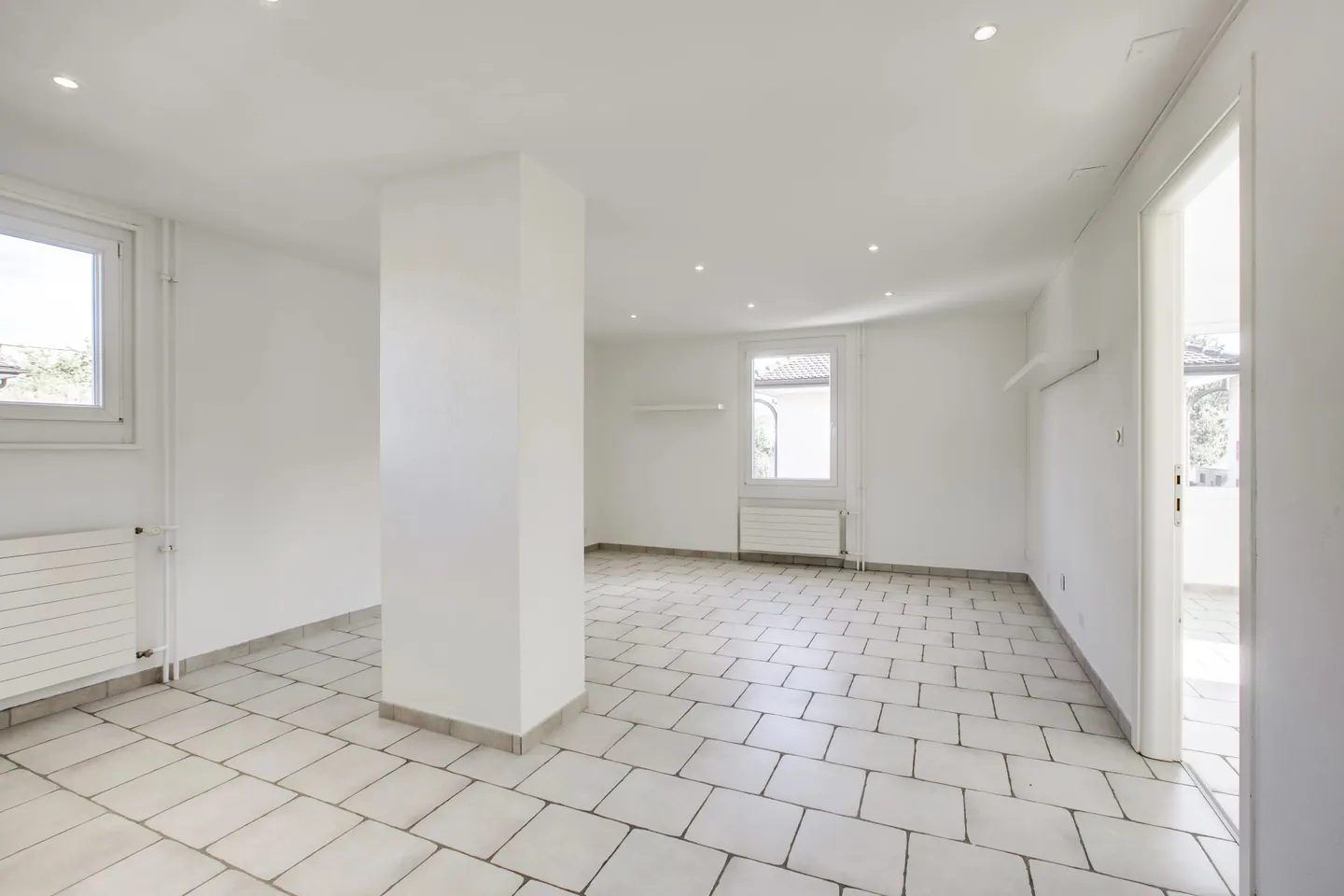 Helle 3,5-Zimmer-Wohnung mit privatem Garten - Foto 3 von 10