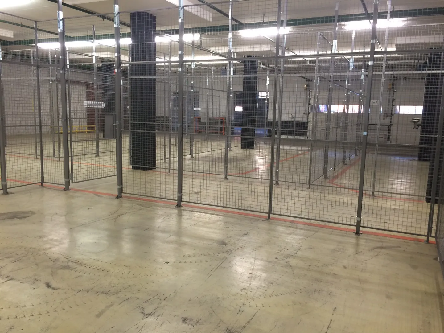 Espaces de stockage accessibles 24 heures - Photo 1 sur 2
