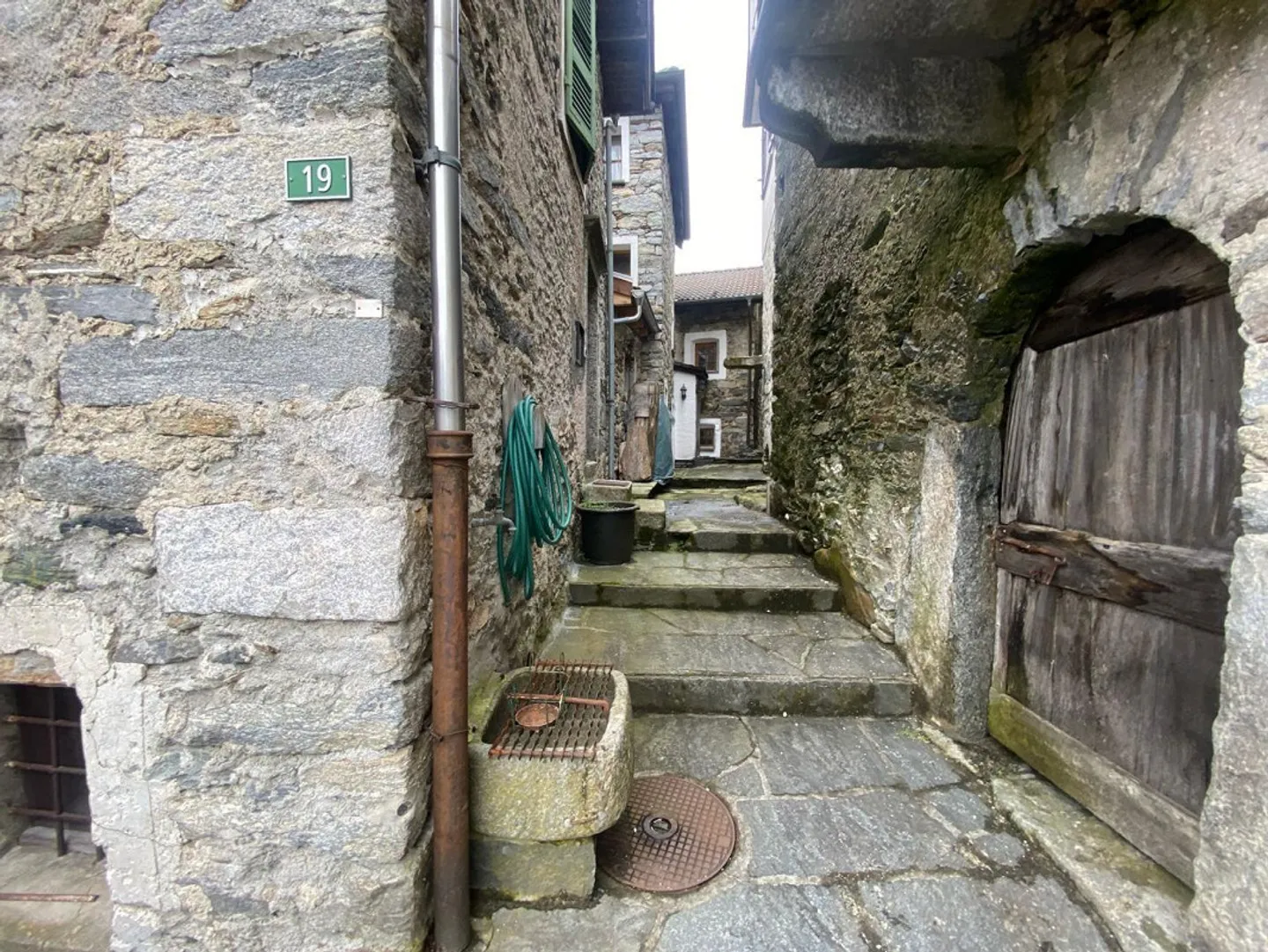 Charming Rustico in Camedo - Photo 15 of 17