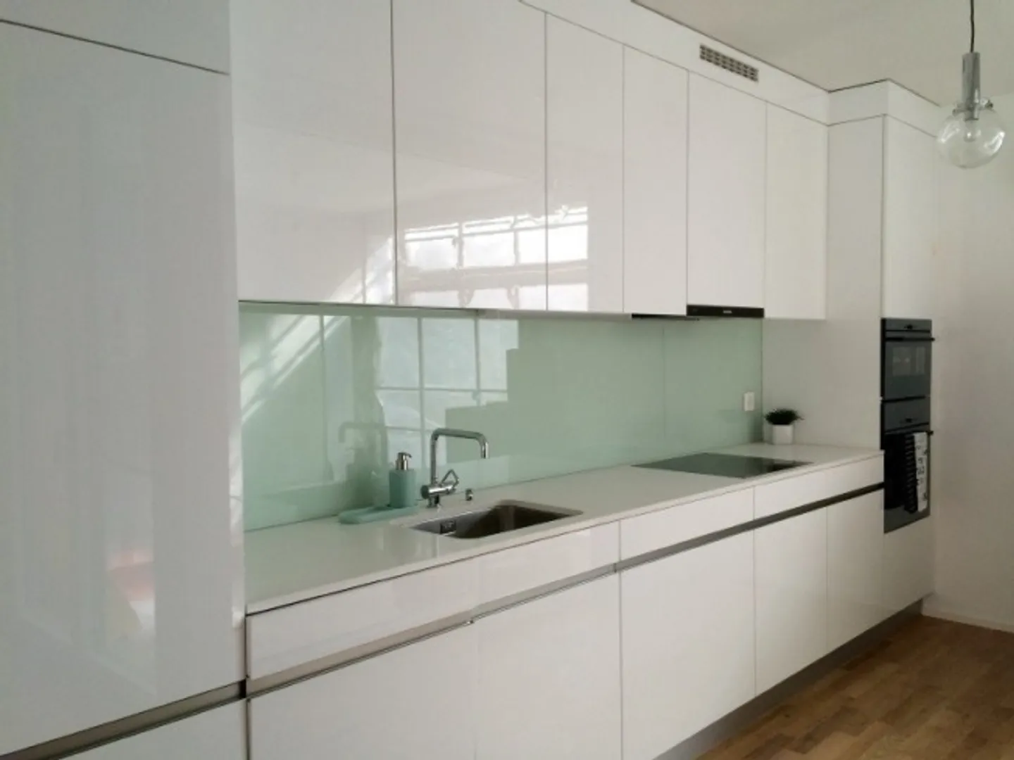 «moderne 4.5 Zimmer-Wohnung in Zürich-West» - Foto 3 von 10