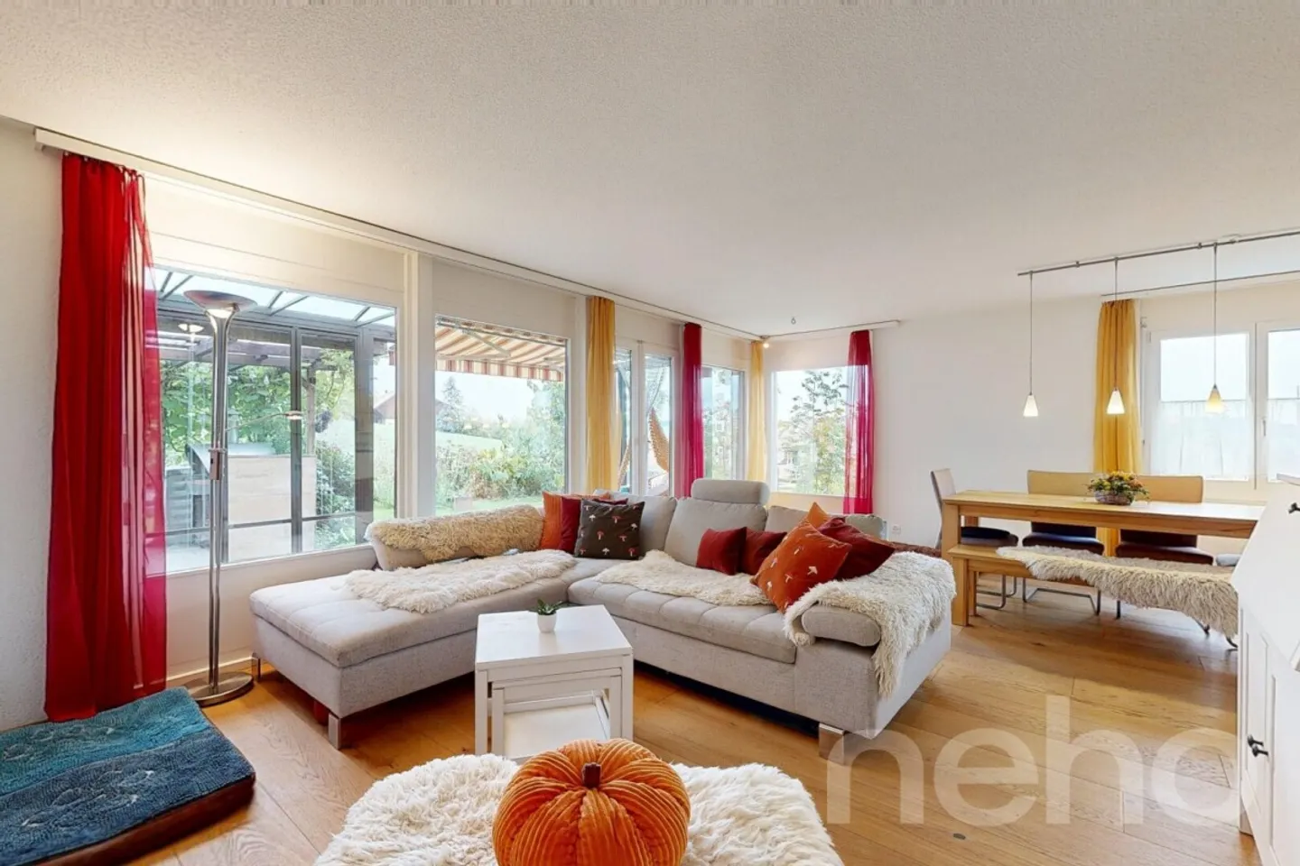 Charming Duplex with Garden View - Photo 3 of 12
