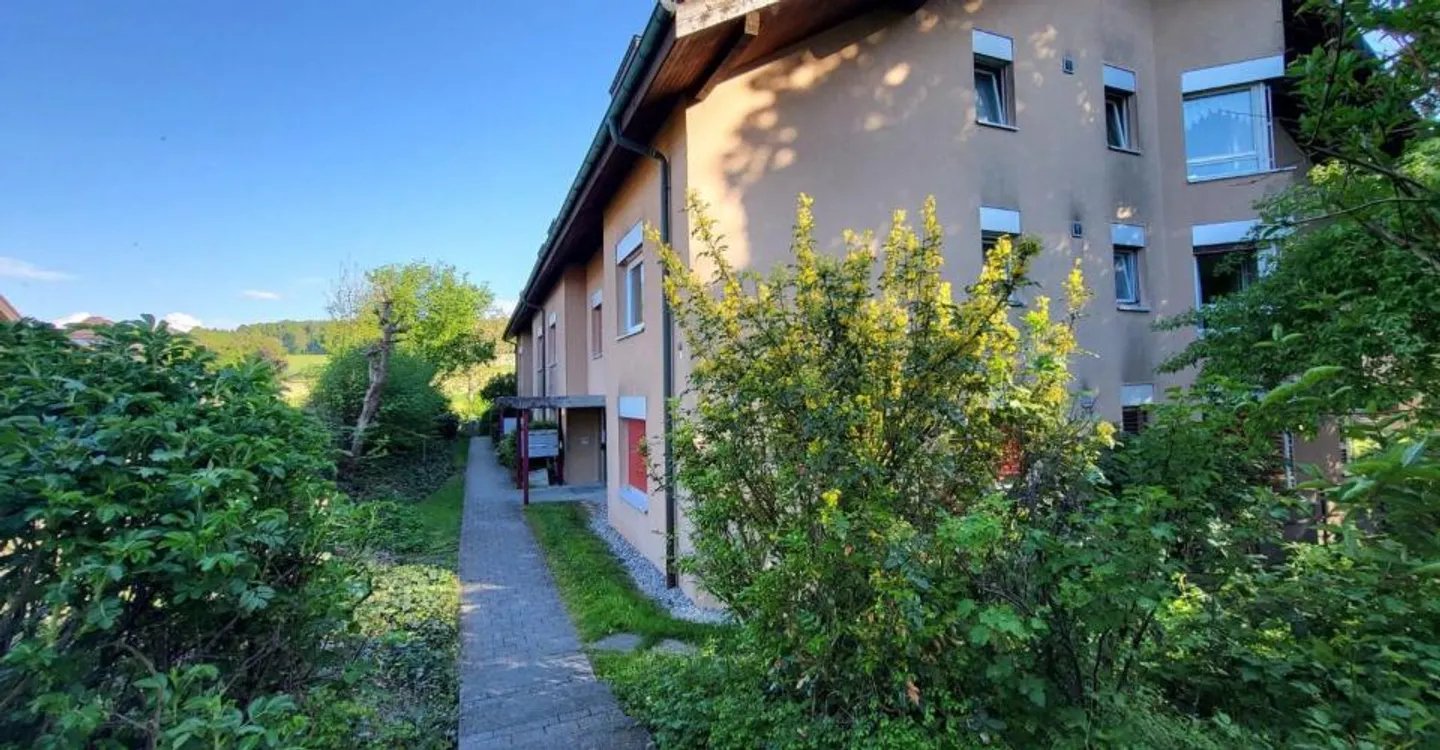 5 Apartments of 4.5 rooms / 5 Apartments of 4.5 rooms - Bösingen - Photo 4 of 12