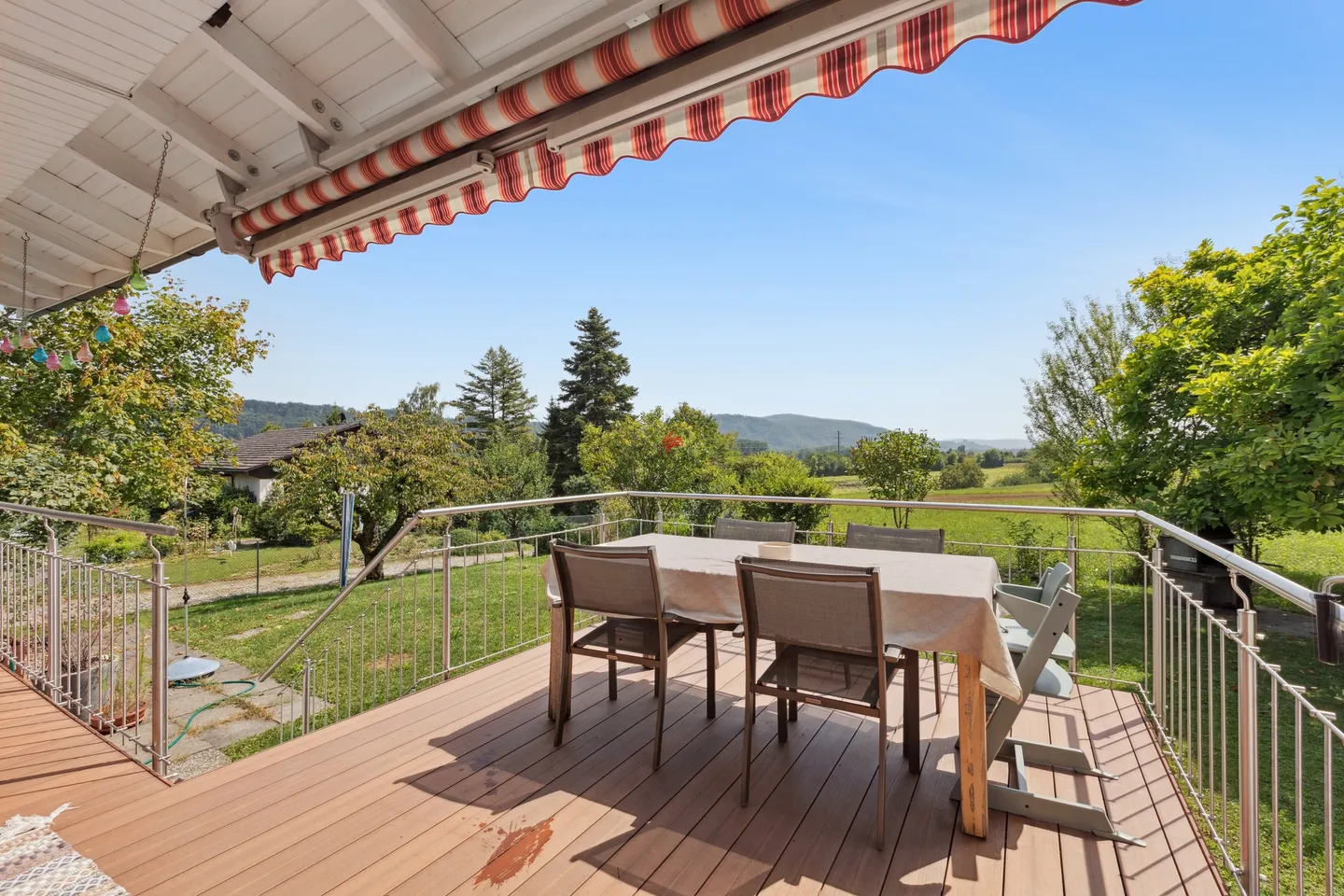 Casa unifamiliare con un terreno molto grande - Foto 10 di 11