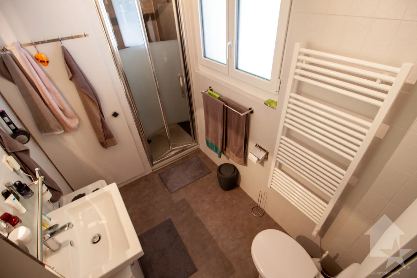 Chalet 4.5 rooms - Photo 7 of 13