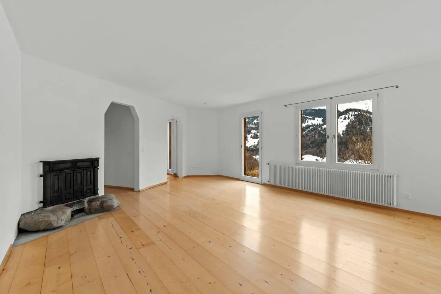 Casa unifamiliare esclusiva con appezzamento adiacente e stalla - Foto 13 di 17