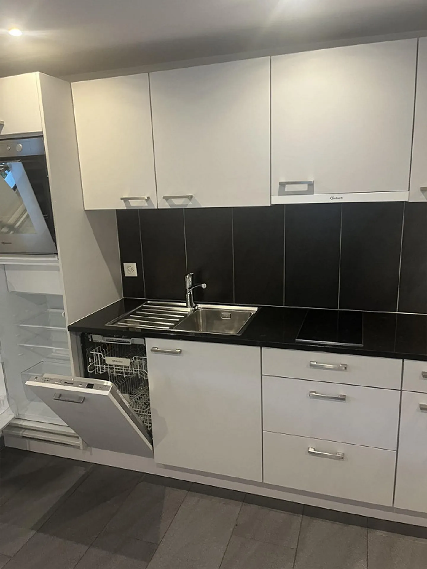 1,5 camere in affitto - Foto 4 di 8