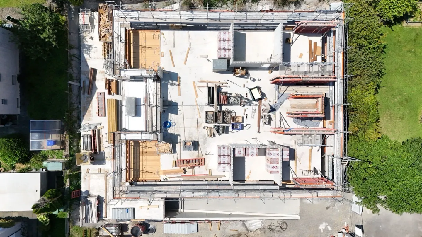 Gioiello di nuova costruzione al Postgässli: 3.5 stanze al piano terra con giardino n. 1 - Foto 11 di 14