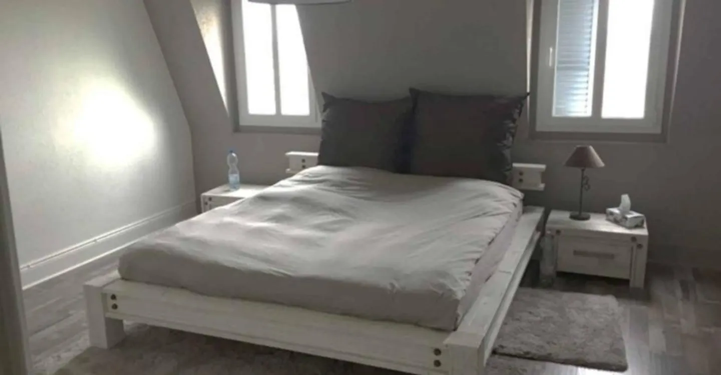 3.5 Room Apartment - Photo 2 of 12