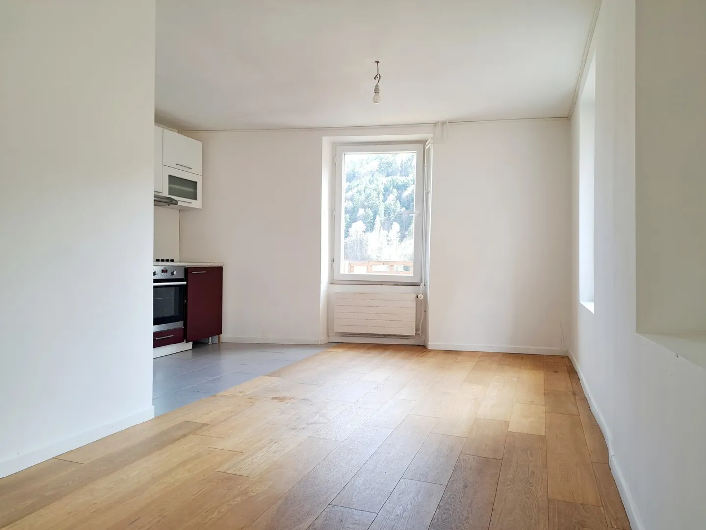 GRAND-RUE 17, Appartement de 3.5 pièces situé dans un cadre verdoyant  - Photo 3 sur 11