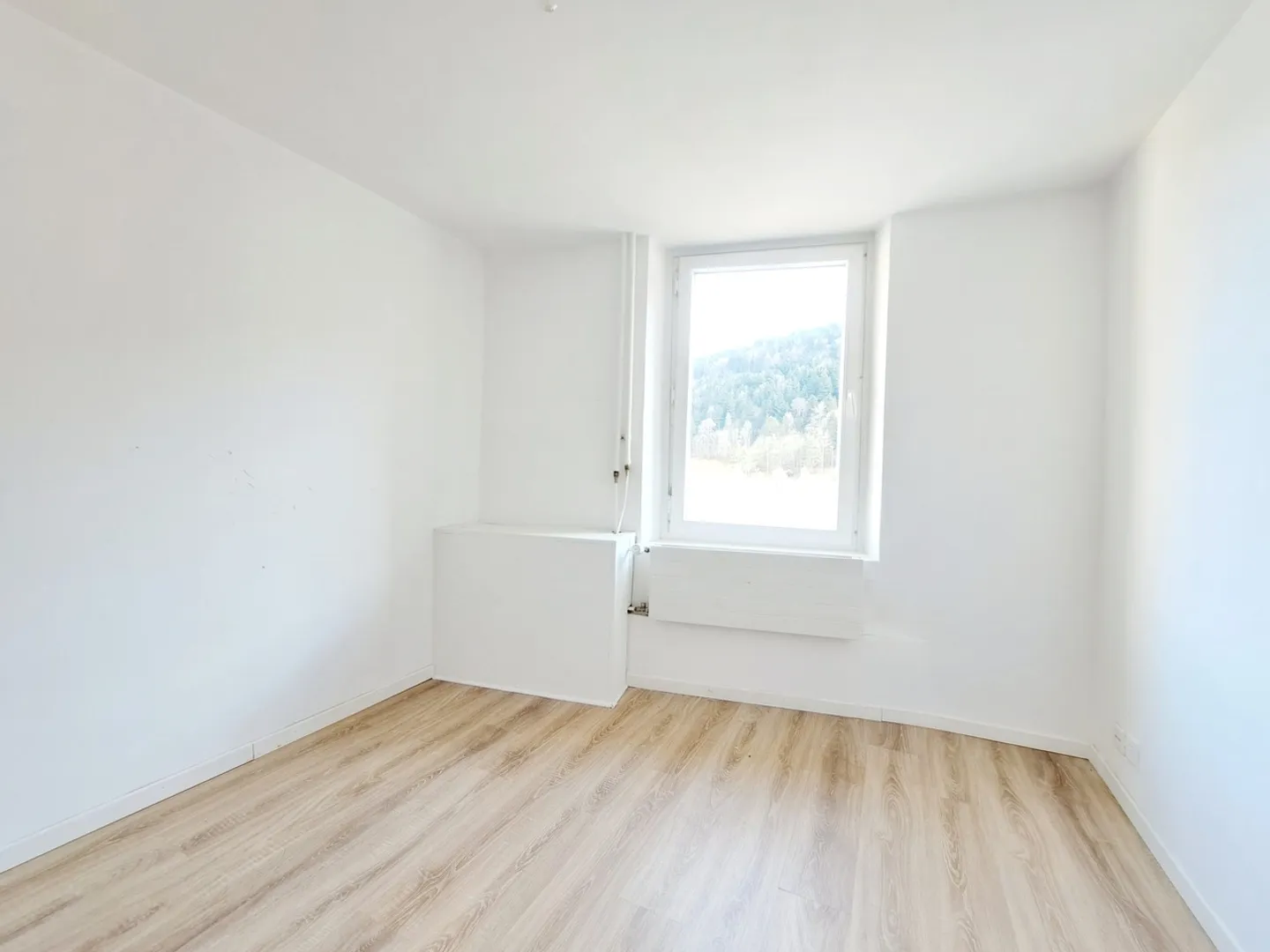 GRAND-RUE 17, Appartement de 3.5 pièces situé dans un cadre verdoyant  - Photo 6 sur 11