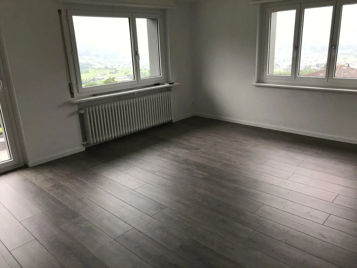 Charmante Wohnung mit Bergblick - Foto 2 von 9