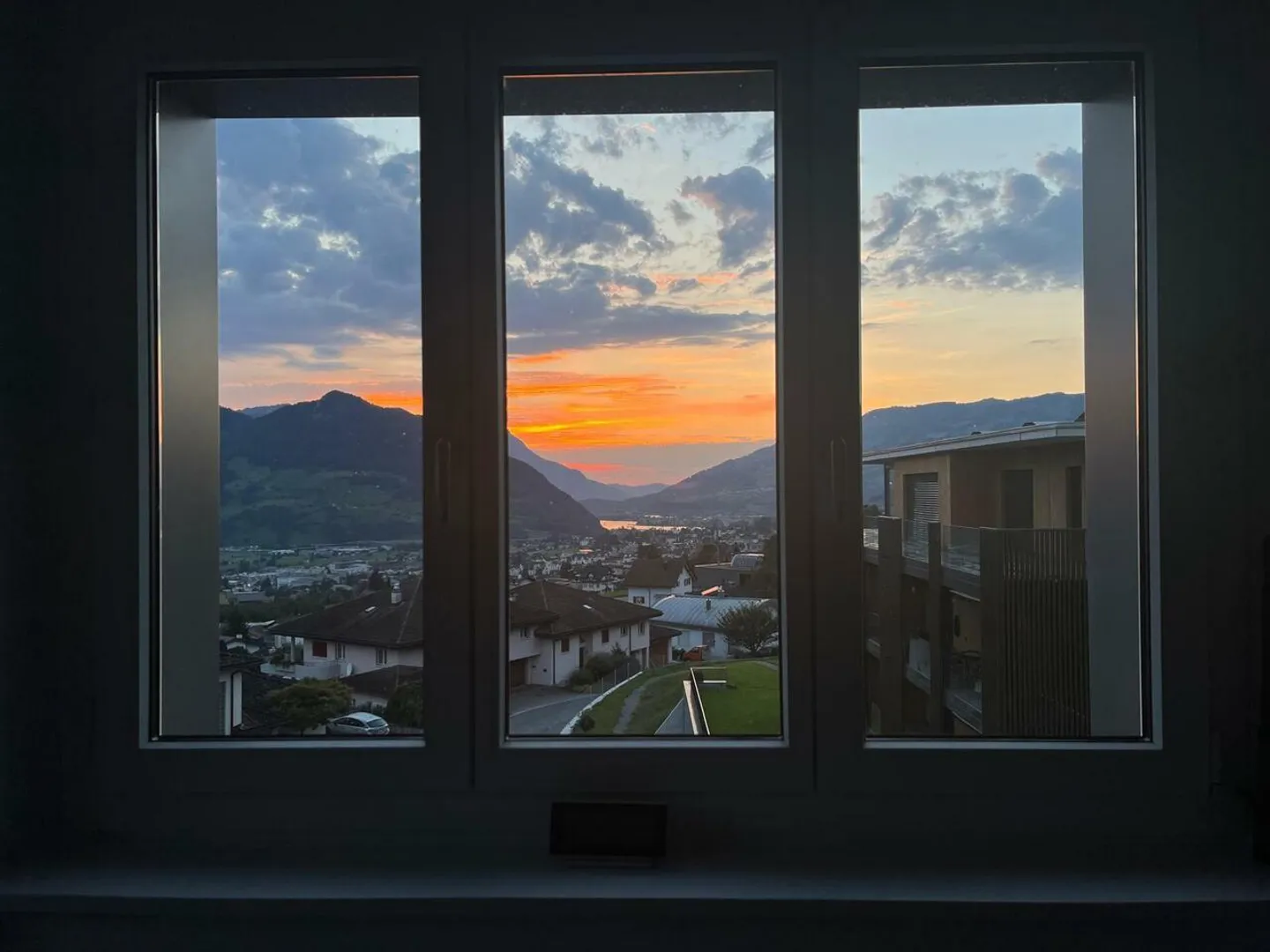 Charmante Wohnung mit Bergblick - Foto 3 von 9