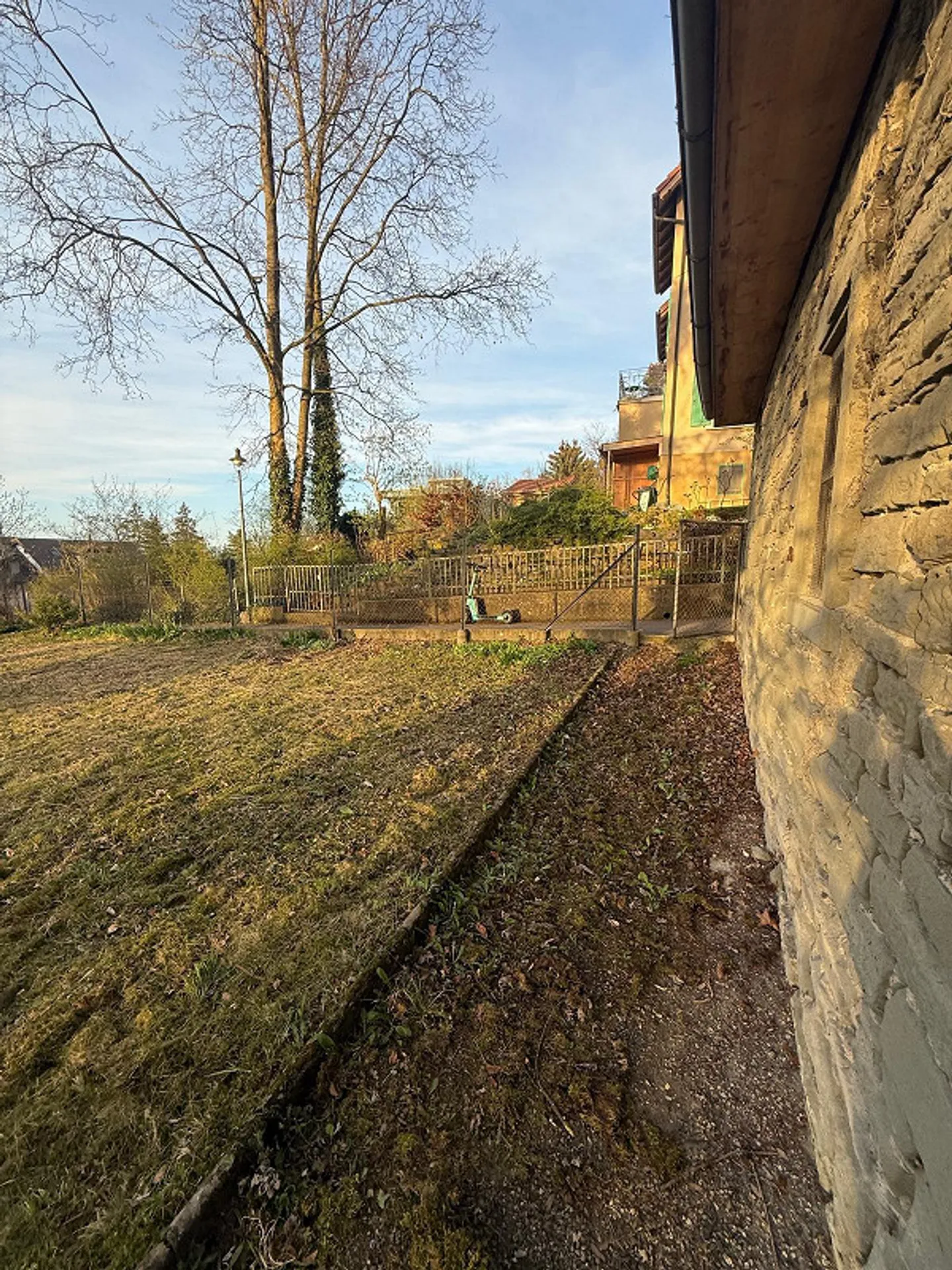 Rustico con giardino - Foto 3 di 5