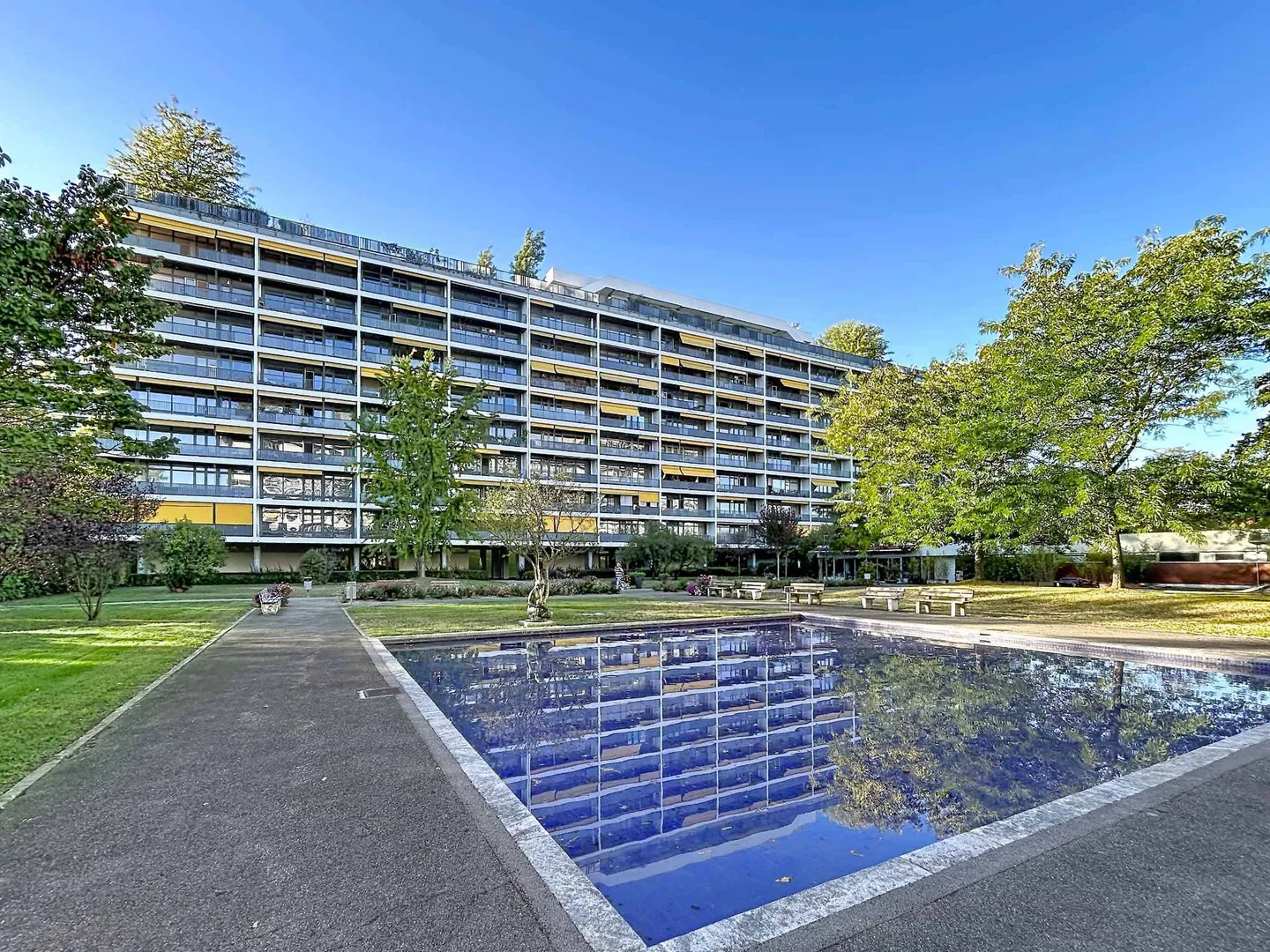 Appartement spacieux de 7 pièces - Photo 9 sur 10